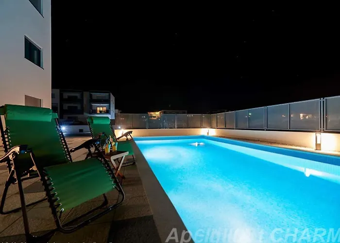 Luxury Charm With Pool * トロギール