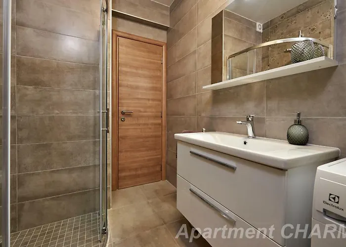 Appartement Luxury Charm With Pool