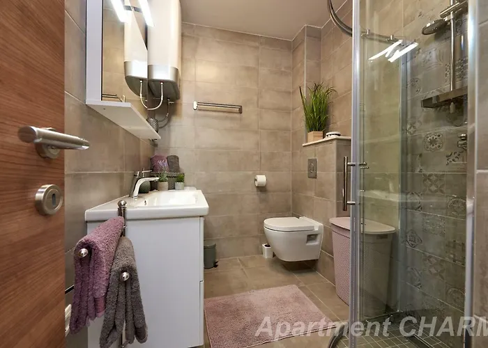 Luxury Charm With Pool Appartement Trogir