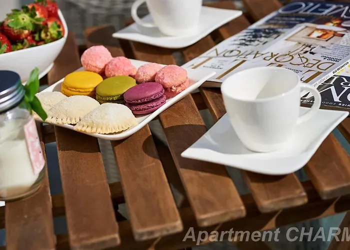 Luxury Charm With Pool טרוגיר